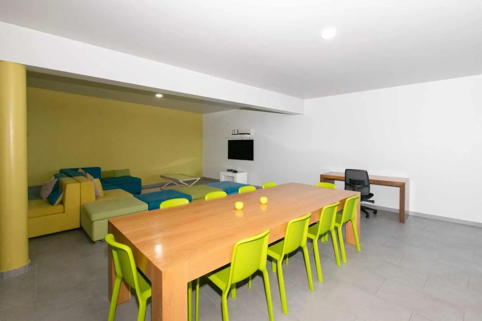 Villa Harmonia By Place Oversea With Indoor Pool 蓬他达维托亚